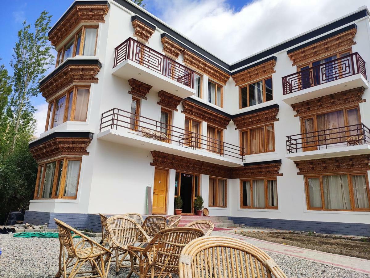 Hotel Shaolin Ladakh à Leh Extérieur photo